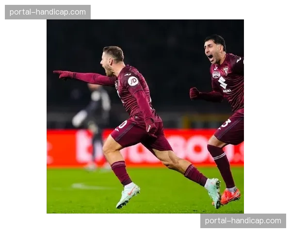 都灵德比半场战罢，尤文图斯1-0暂时领先