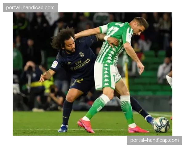 邓弗里斯伤愈复出，2500万解约金引多家豪门争夺